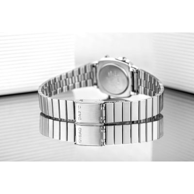 7. Women's watch CASIO LA670WD-1DF + BOX