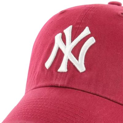 3. 47 Brand New York Yankees Clean Up Cap B-RGW17GWSNL-DR Burgundy One size
