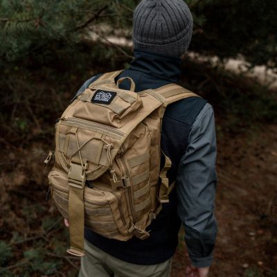 9. Offlander Survival Hiker 25L Backpack OFF_CACC_35KH