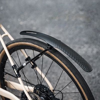 5. Rockbros 28210007001 Universal Adjustable Bicycle Mudguard – Black