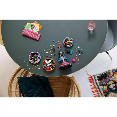 3. LEGO Ideas 21372 - La Catrina