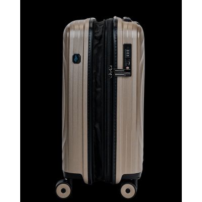 6. SwissBags Echo Cabin Suitcase 55 cm 17782 Champagne