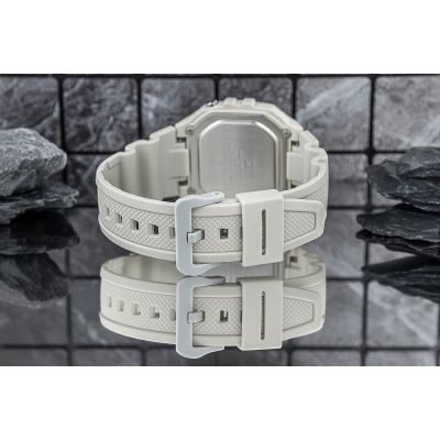 7. CASIO Unisex Watch W-218HC-8AVDF + BOX