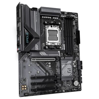 4. GIGABYTE B840 EAGLE WIFI6E AMD B840 Socket AM5 ATX