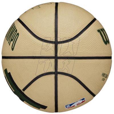 4. Basketball ball Wilson NBA Player Icon Giannis Antetokounmpo Mini Ball WZ4007501XB