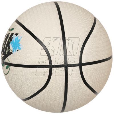 2. Nike Playground 8P 2.0 G Freak 100 basketball ball 4139 129 07