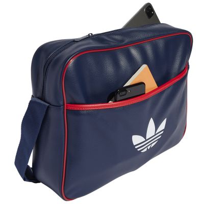 4. adidas AirLiner JX0252 bag
