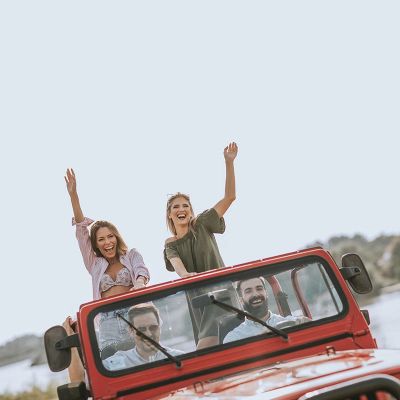 5. Ugreen FM Transmitter Bluetooth 5.0 MP3 car charger 3x USB TF micro SD 4.8 A black (CD229)