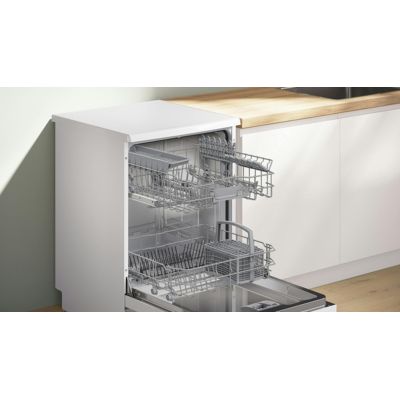 3. BOSCH SMS2ITW09E dishwasher