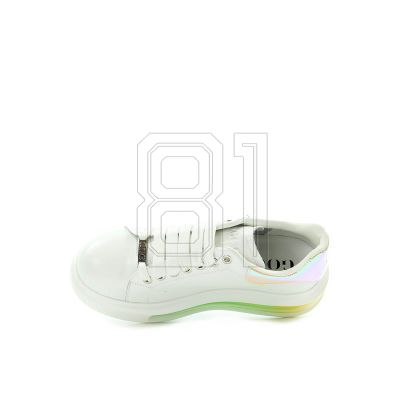 26. Goe W shoes NN2N4029