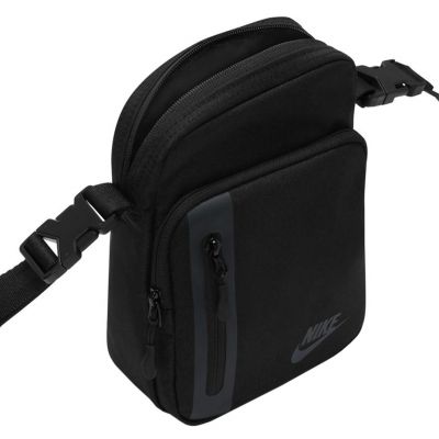 3. Nike Elemental Premium Bag DN2557 010