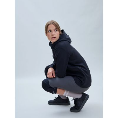 5. POC W's Poise Hoodie Black