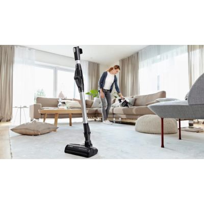 7. BOSCH BCS 711XXL vacuum cleaner