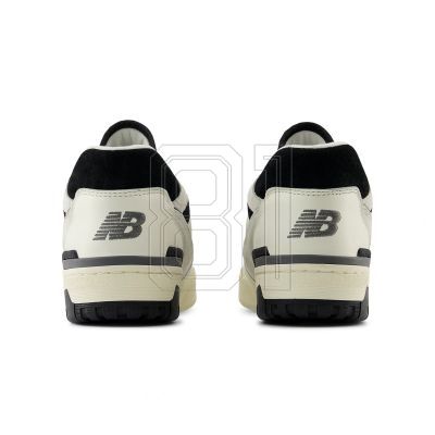 14. New Balance unisex BB550LEG shoes