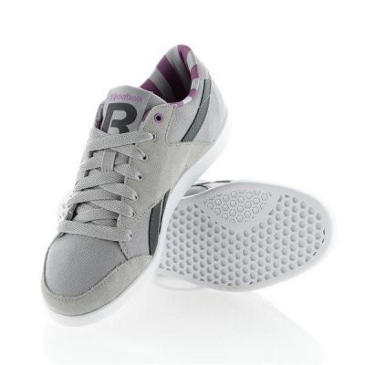 6. REEBOK FABULISTA V45091