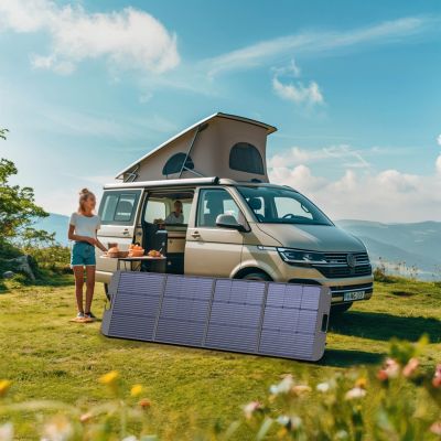 6. Choetech SC011 solar charger 200W portable solar panel - black