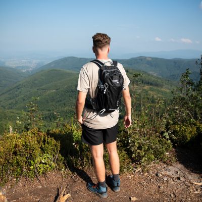 3. NC1950 BLACK CAVERN TOURIST BACKPACK 18L NILS CAMP