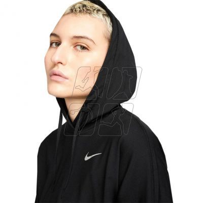 3. Nike Therma-Fit Pacer Hoodie W DD6440 010 sweatshirt