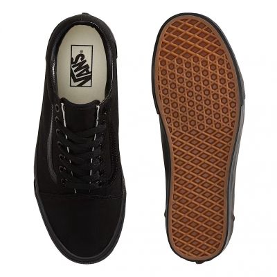 5. Vans Unisex Old Skool shoes VN000D3HBKA