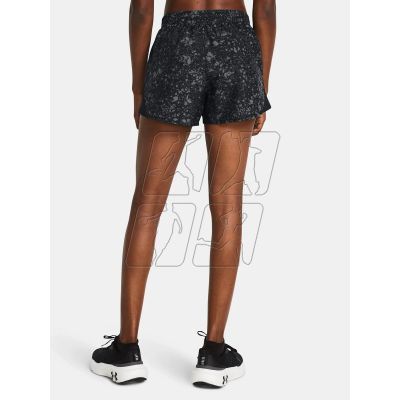 4. Under Armor W shorts 1382439-001