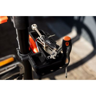 5. Bicycle repair stand