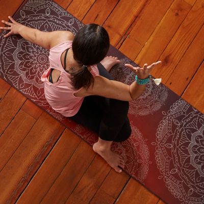 14. GAIAM Metallic Sun yoga mat 6mm 63417