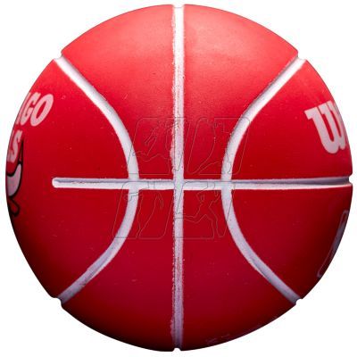 3. Wilson NBA Dribbler Chicago Bulls Mini Ball WTB1100PDQCHI