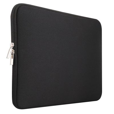 7. Universal laptop cover 15.6'' - black