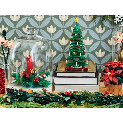 7. LEGO Iconic 40743 Christmas Table Decoration