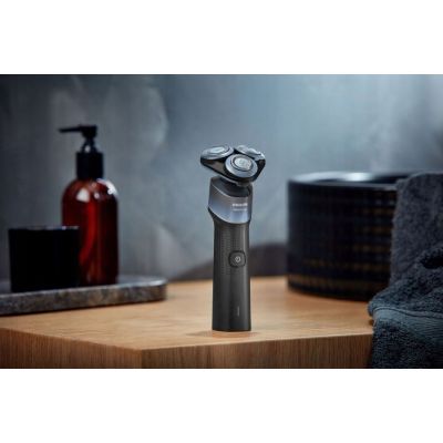 28. PHILIPS Series 5000X X5006/00 Shaver