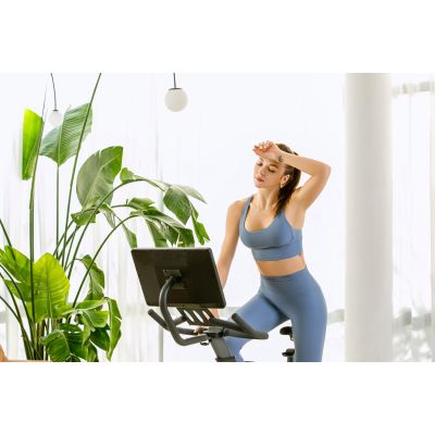 17. OVICX Q200X magnetic exercise bike with 15.6" TFT touchscreen, WIFI bluetooth & app