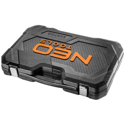 9. Neo 10-078 set of keys and tools 233 acc.