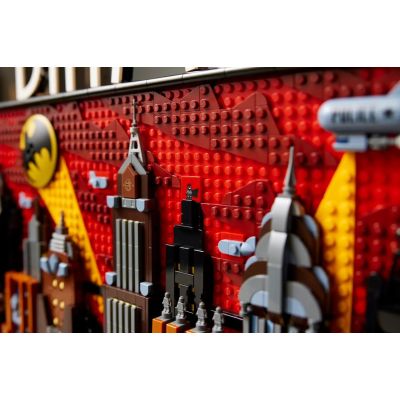 12. LEGO DC Super Heroes 76271 Batman: Gotham from The Animated Series