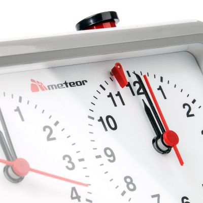4. Meteor 24320 Chess Clock