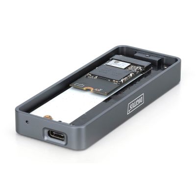 2. USB 3.2 Type C Enclosure for M.2 NVMe 20 Gbps Aluminum SSD