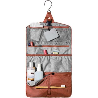 2. Deuter Wash Bag II, Caspia