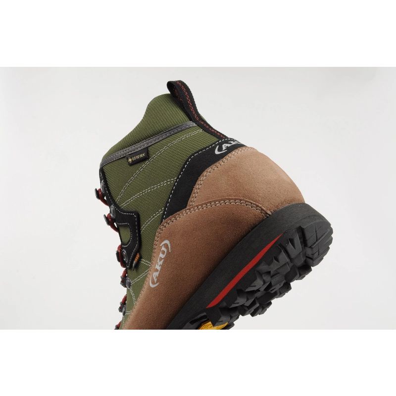 17. Aku Trekker Wide Gore-tex M 977W481 shoes