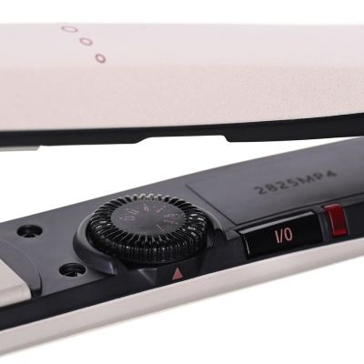 6. BABYLISS ST914PE straightener