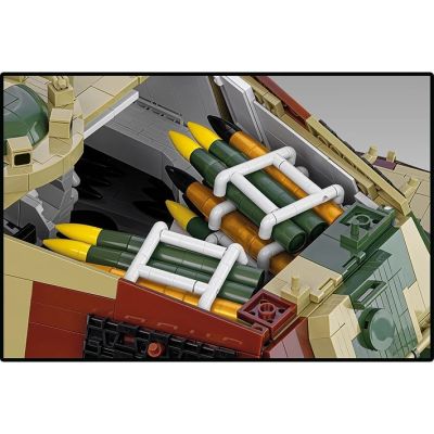 14. COBI Tiger II Königstiger