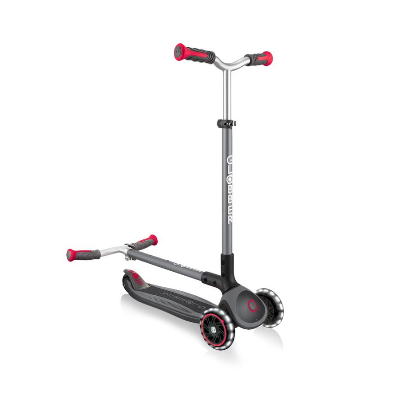 6. Globber Master Lights 3-wheel scooter 662-120-2 HS-TNK-000015844