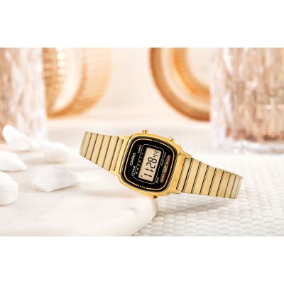 6. Women's watch CASIO LA670WEGA-1EF + BOX