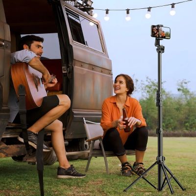 4. Ugreen LP680 selfie stick with stand and Bluetooth remote control 1.8m - black