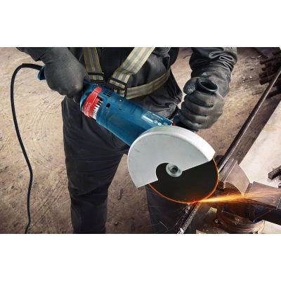 2. ANGLE GRINDER FI 230 2400W 06018C3300 BOSCH