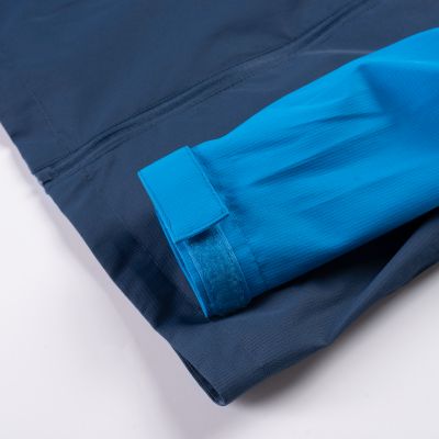 6. GANMORE KDB Children's Transition Jacket