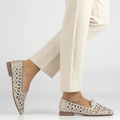7. Women's leather openwork shoes, beige, Filippo DP7710