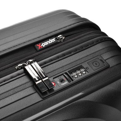 17. SwissBags Echo 16575 Cabin Suitcase