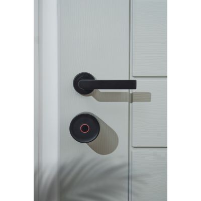 16. Yale Linus Smart Lock L2 Lite Black Smart Door Lock