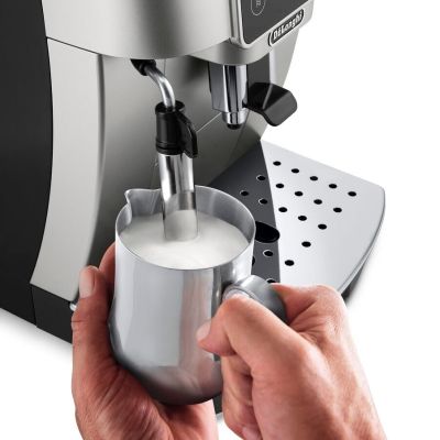 2. DeLonghi ECAM220.31SB coffee machine