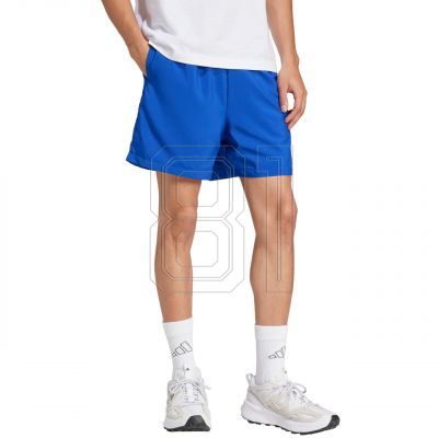 9. adidas Essentials Small Logo Chelsea Shorts M JF1116