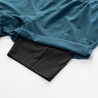 4. Men's VIER II Shorts